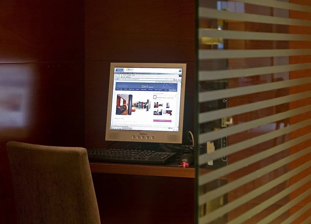 Hotel Zenit Borrell Barcellona