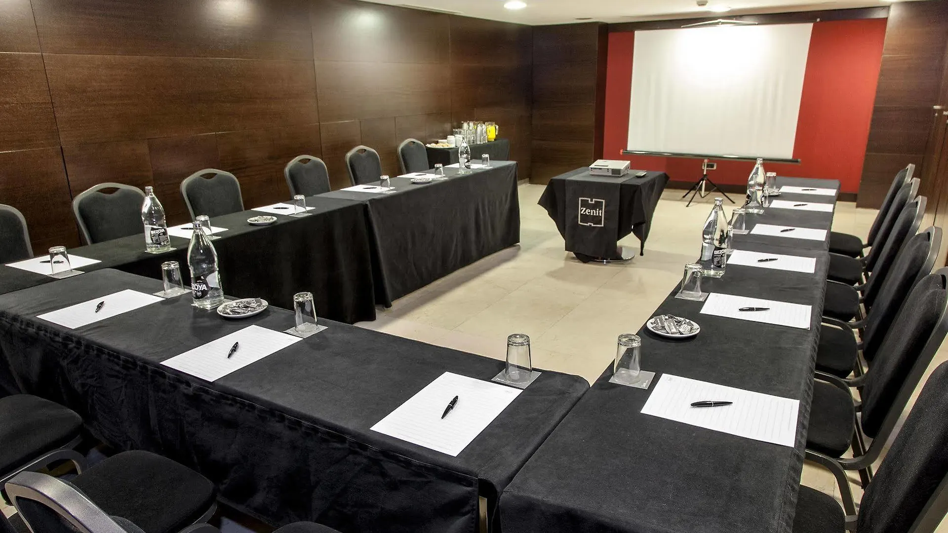Zenit Borrell Hotel Barcelona 4*,  Spanje