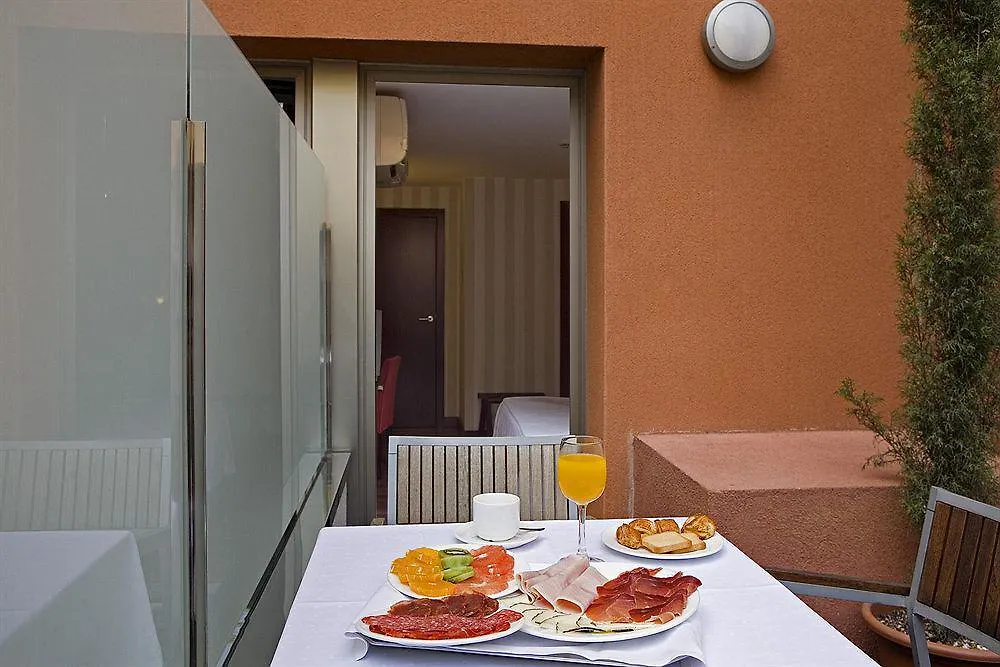 Zenit Borrell Otel Barselona